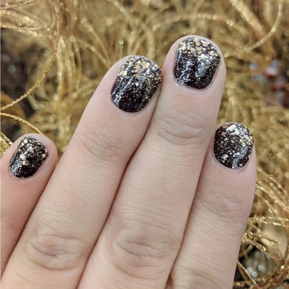 *Retired, HTF* Color Street: Best in Show | Maroon Gold Glitter Fall Autumn - Picture 8 of 11